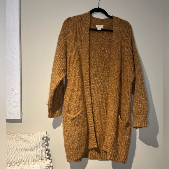 Kaisely Sweaters - Kaisley Knit Cardigan - Size Large in Caramel